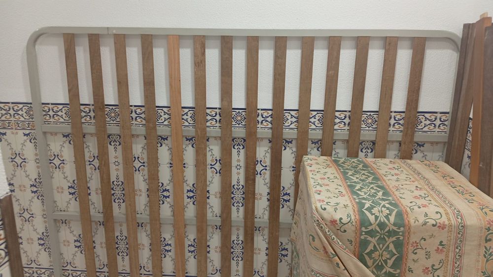 Cama , fogão  e frigorífico Samsung para venda