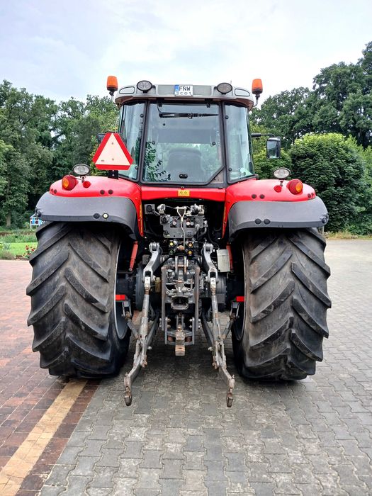 Massey Ferguson 7495 dyna vt