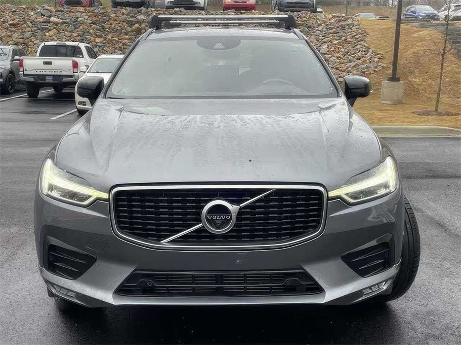 Volvo XC60 T5 R-Design      2019