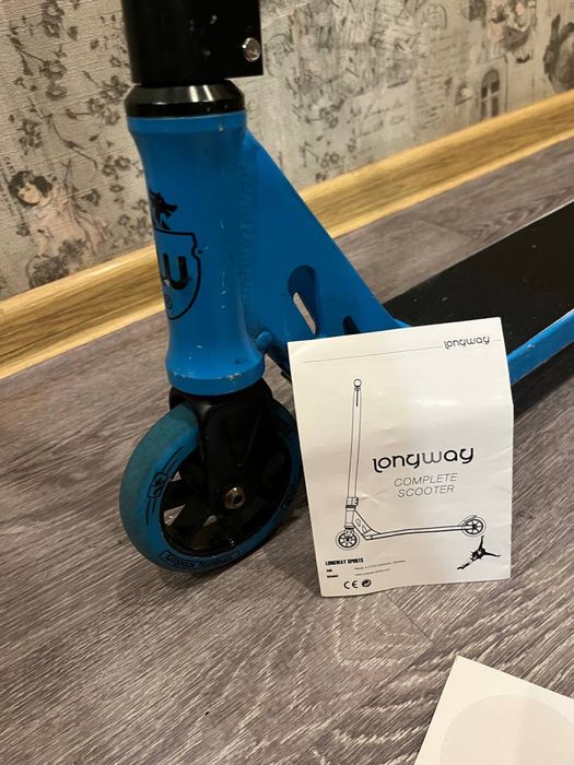 Трюковий самокат Longway