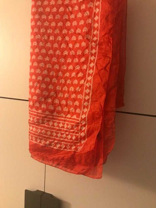 jedwabna chusta ARYTON