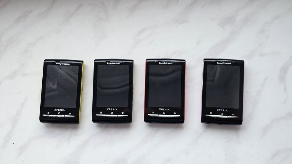 Sony Ericsson Xperia X10 mini. 4.sztuki.