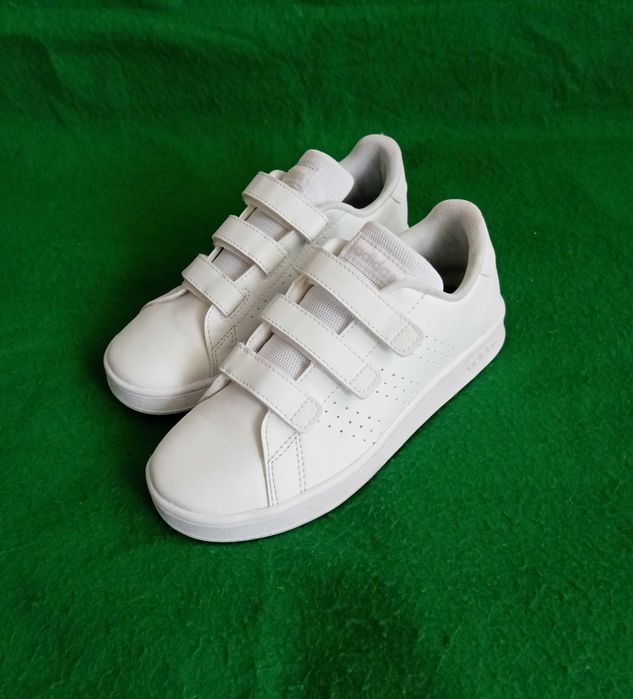 buty sportowe Adidas dla dzieci, białe, na rzepy, rozmiar 34, jak nowe