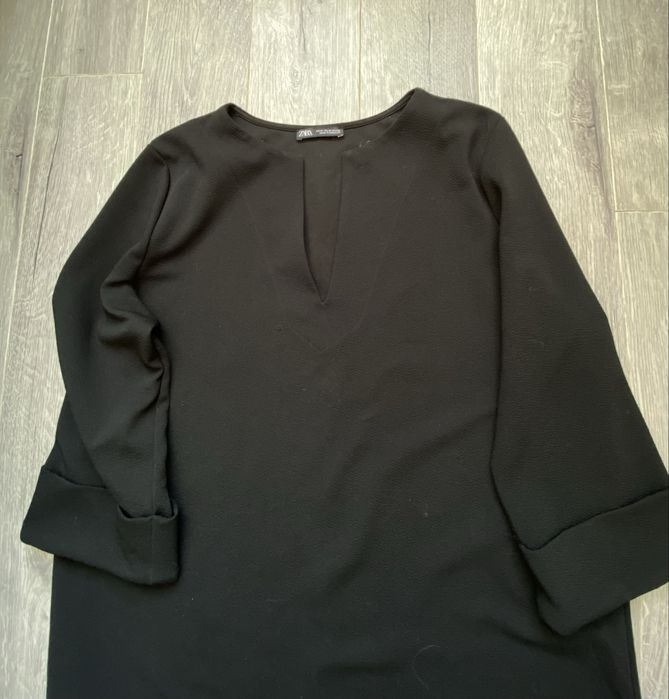 Плаття чорне бренду ZARA