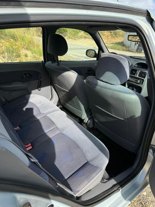 Renault clio 1.2 2001