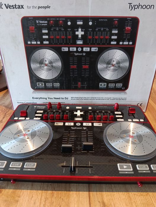Vestax Typhoon DJ Controller