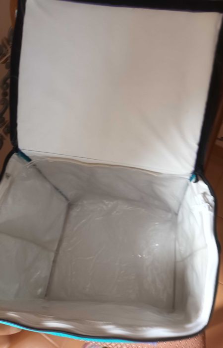 Caixa cooler desdobrável