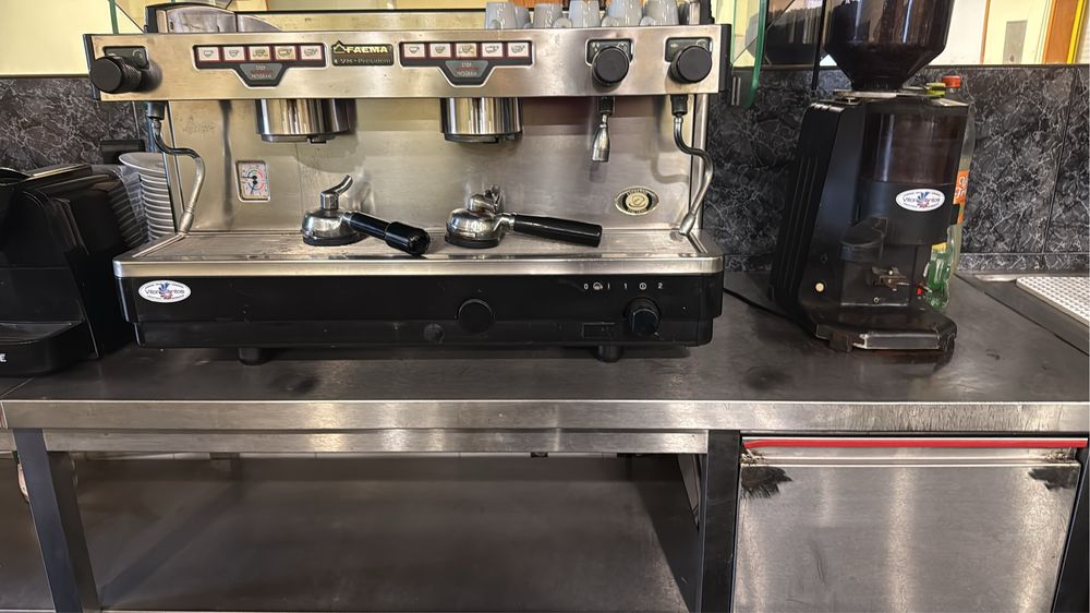 Maquina cafe indostrial
