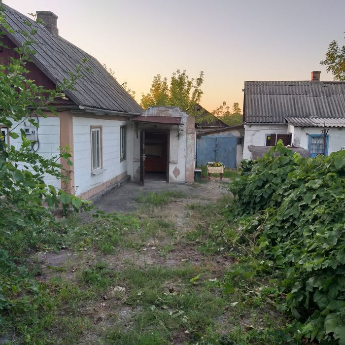 Продается дом г. Помошная