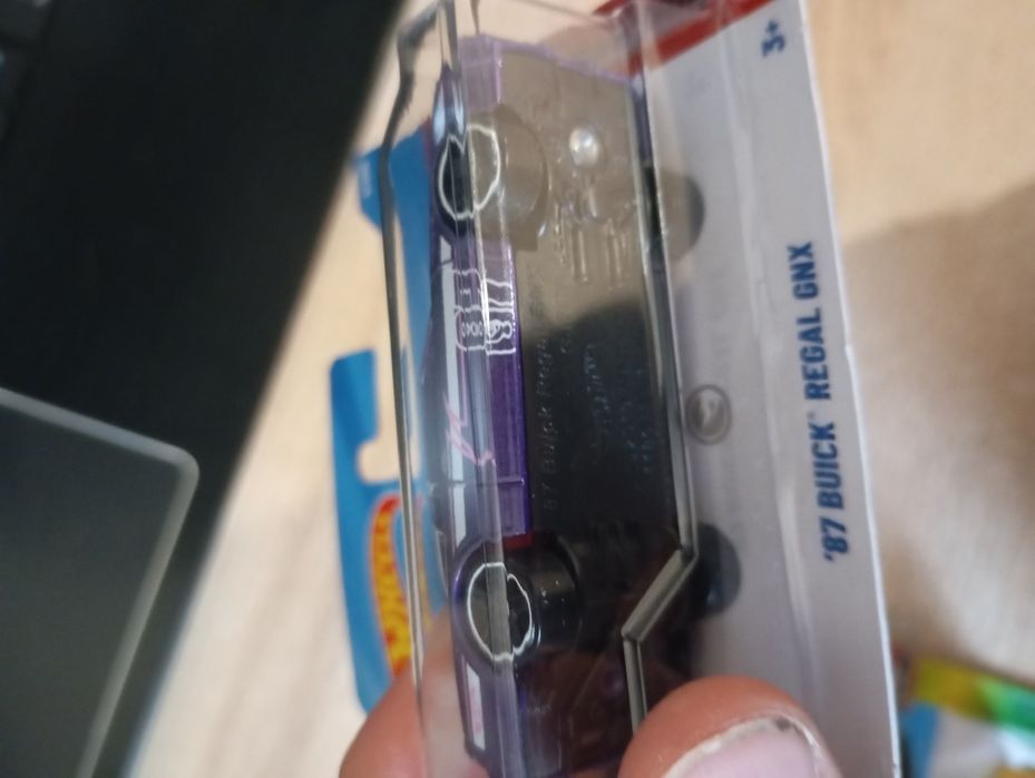 Все на фото ТЕРМІНОВО