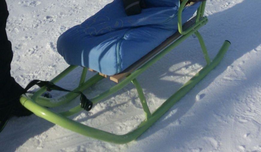 Продам санки Tako