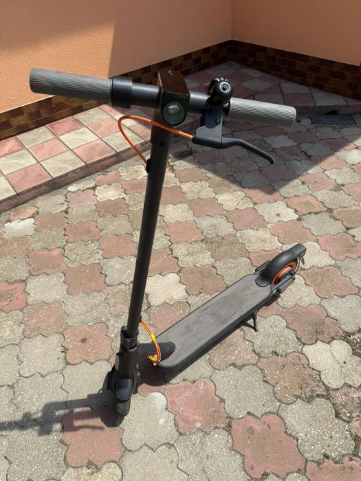 Продам Xiaomi Mi Electric Scooter 4 GO
Електросамокат Xiaomi Electric