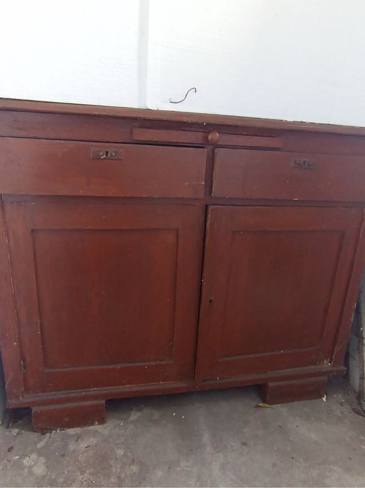 Stara komoda prl