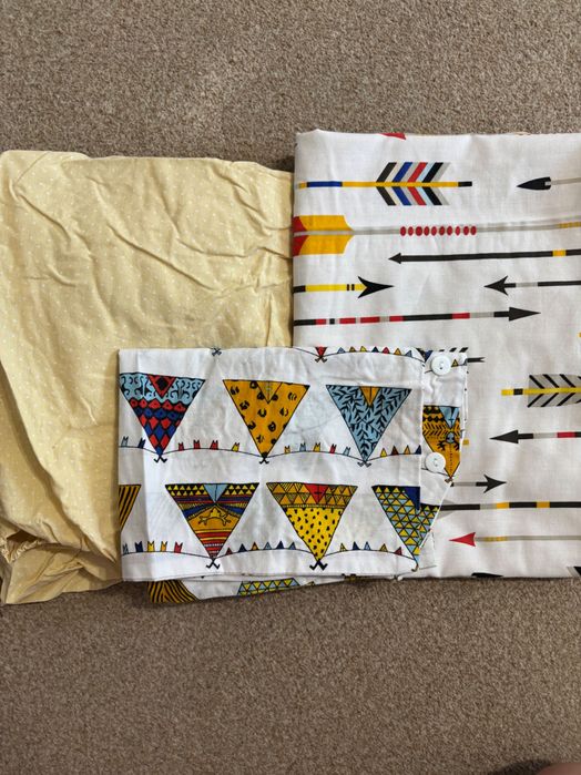 Срочно продам!Дитяча постіль у ліжко та ковдра літня