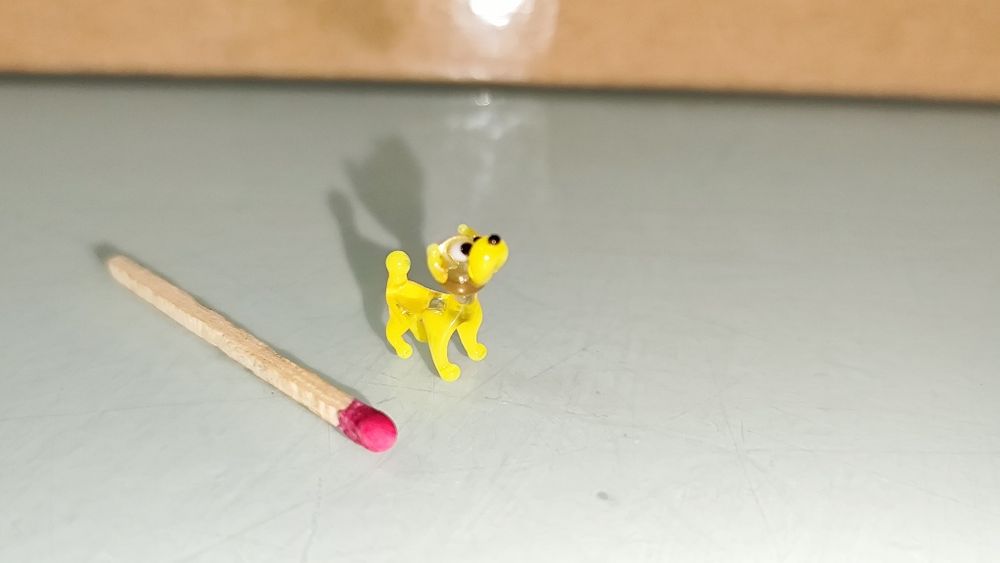 Скляні фігурки ручної роботи