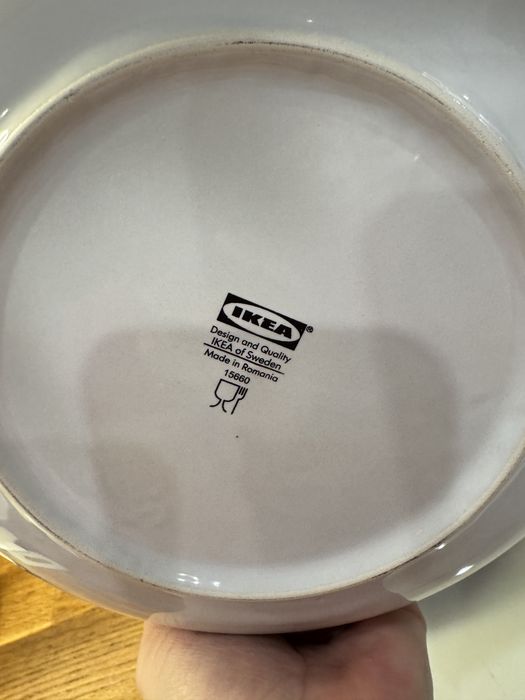 Fargrik Ikea zastawa talerze białe