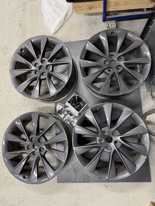 Диски Tesla Model S r21