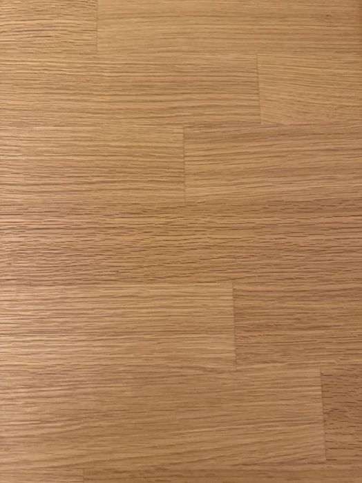 Mesa de jantar de madeira JYSK