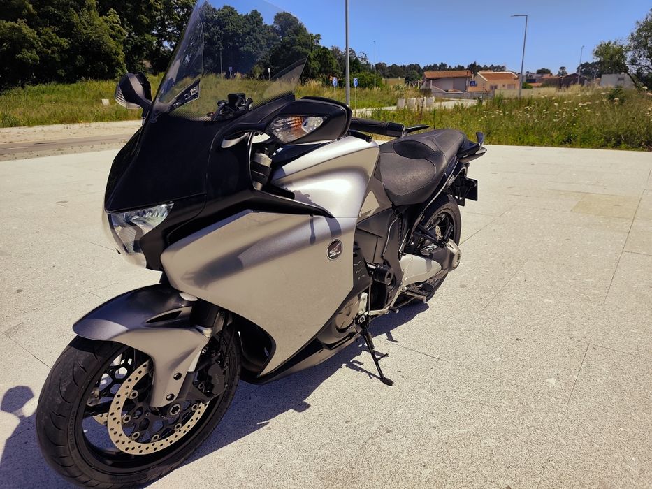 Honda vfr 1200 f