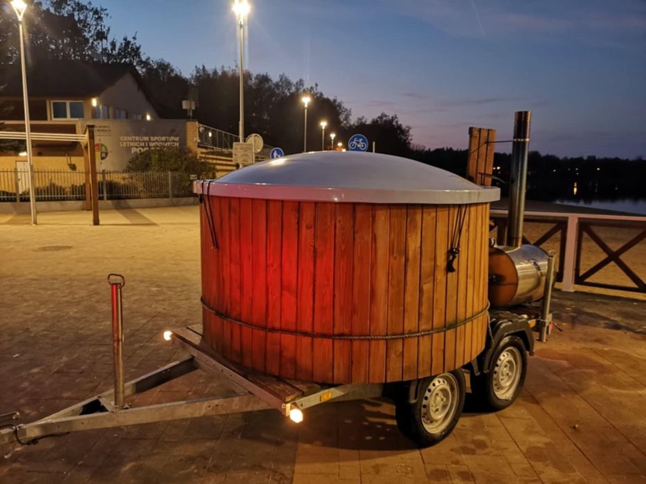 Wynajem mobilnej sauny i  balii  jacuzzi ogrodowej