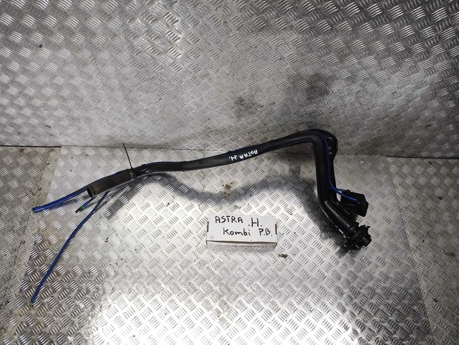 wlew przewód paliwa astra H