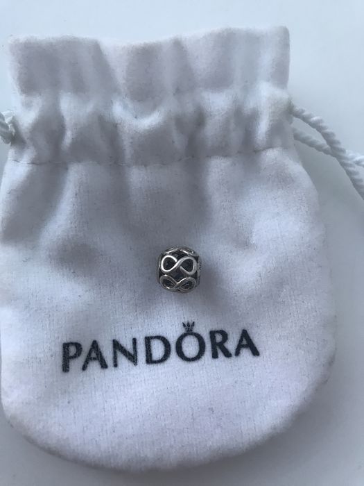 Pandora шарм