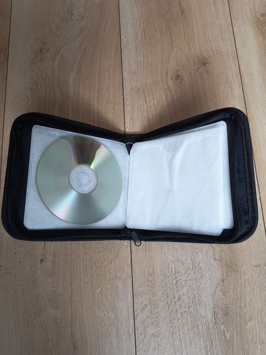 Etui na płyty CD/DVD