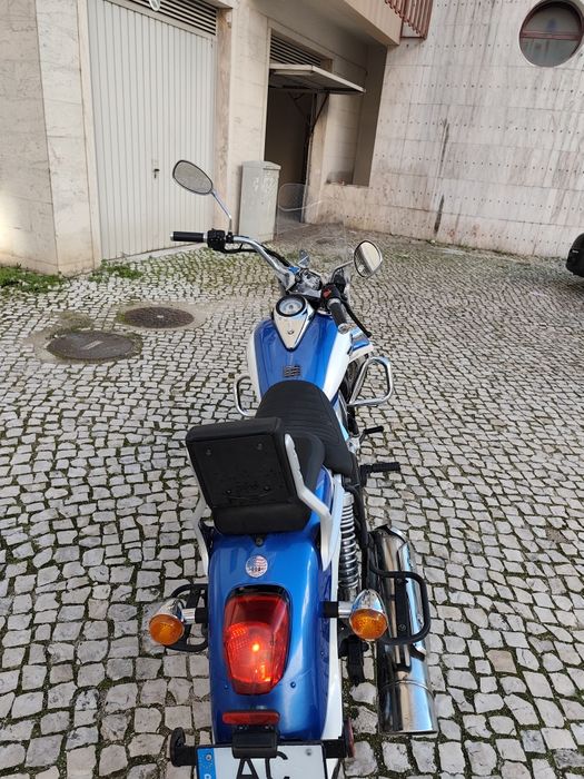 Vendo Motociclo UM Comando 125cc – 2020
