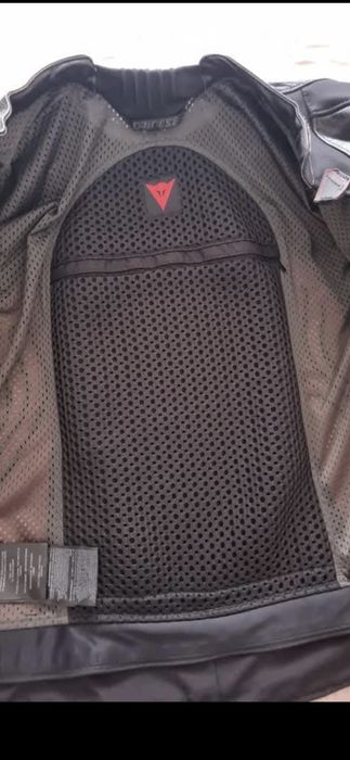Vendo fato completo Dainese
