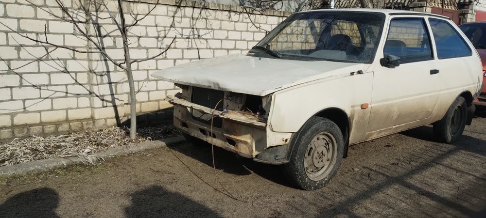 Таврія на  запчастини або відновлення