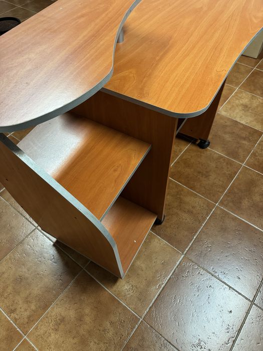 Secretaria como nova