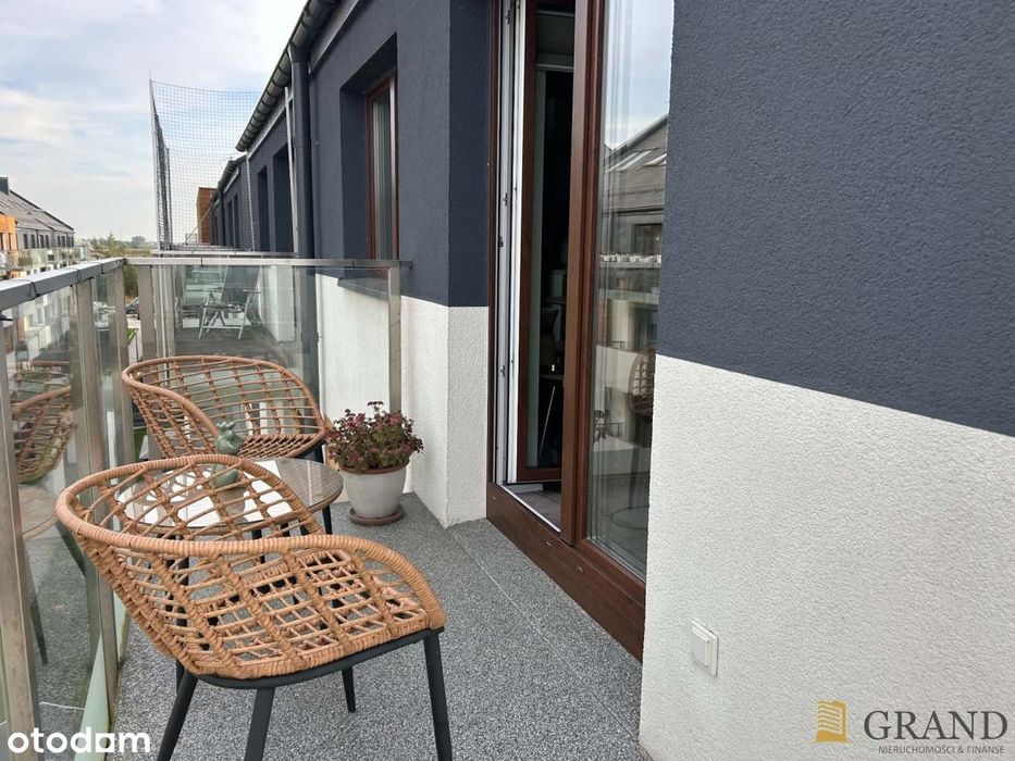 Dwupoziomowe mieszkanie 52,85 m2 | Miejsce postojo