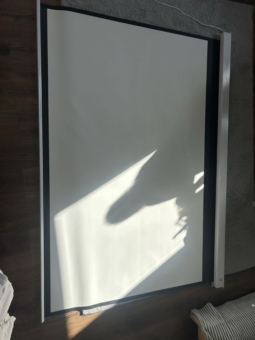 Ekran Avtek Business Electric 200