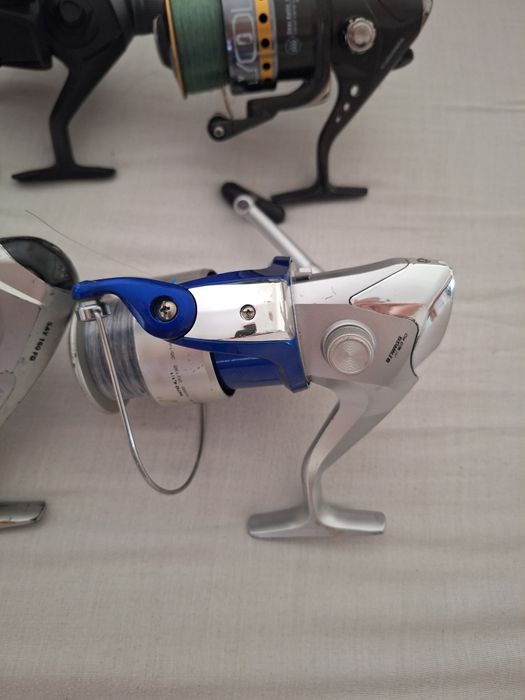 6 carretos de pesca, 4 de surfcasting e 2 de spinning ou boia.
