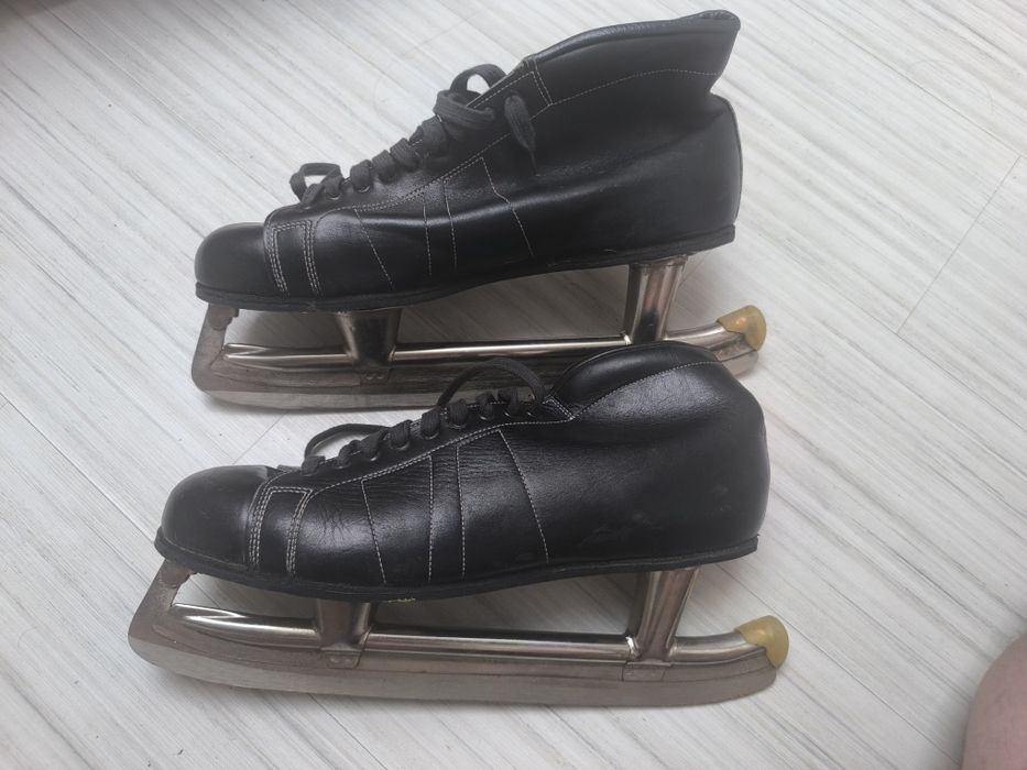 Вінтажні шкіряні ковзани 43 розмір СССР