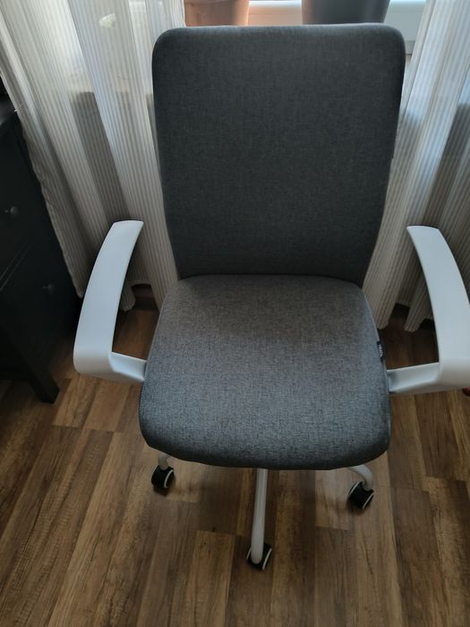 Ergonomiczne krzesło Hbada