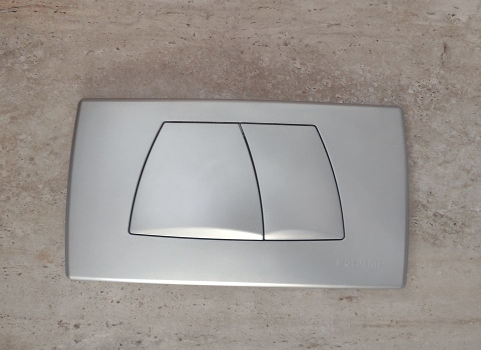 Przycisk Geberit twinline 30