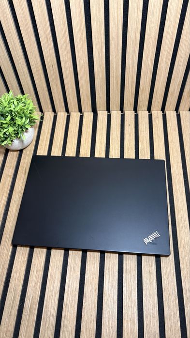 Продам Ноутбук Lenovo ThinkPad T490s Intel Core i5-8365U