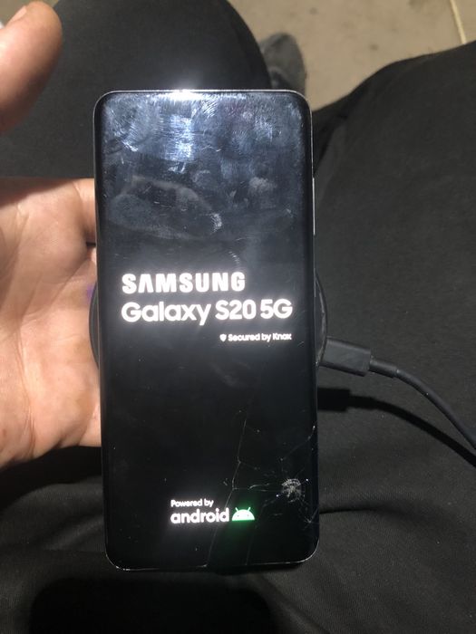 обменяю два самсунга