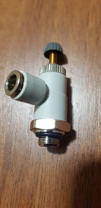 Пневмодросель Camozzi TMVU  під трубку 6мм