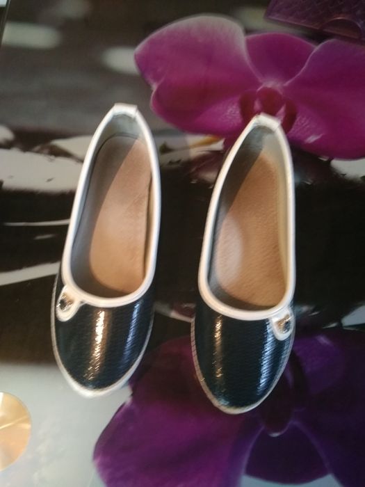 Туфельки на девочку