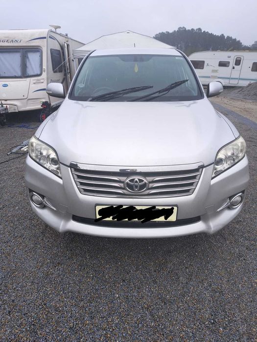Toyota Inglês 2010-4.000€