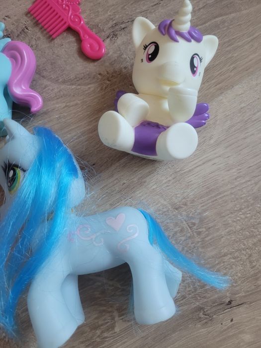 Zestaw jednorożców