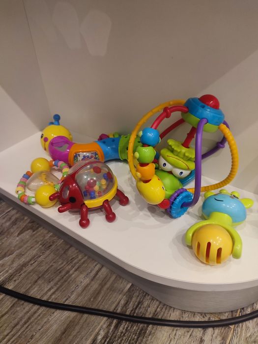 Іграшка  в коляску. брязкальця