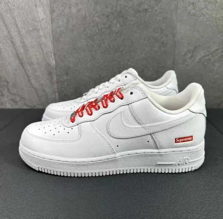 Nike Air Force 1 Low Supreme White R.43