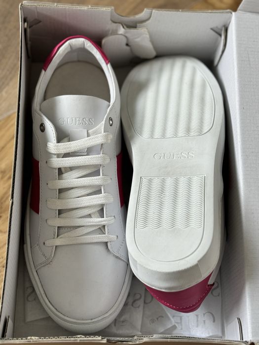 Buty Guess Sneakersy Sportowe