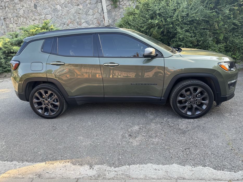 Продам Jeep Compass 2020