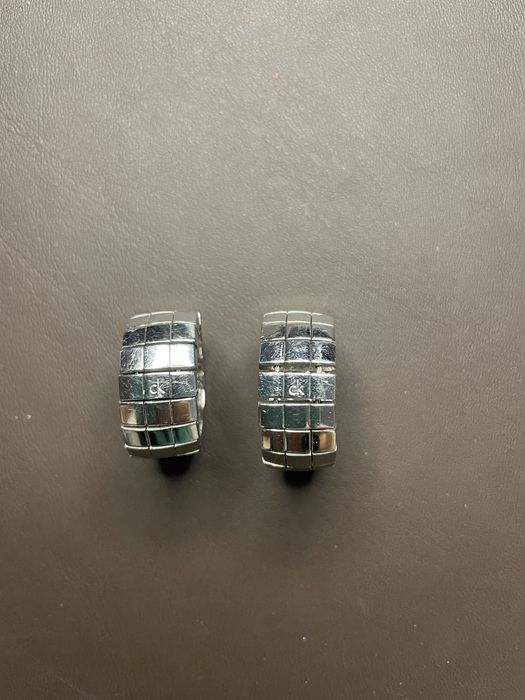 Anéis da cK tamanho 6 e 7