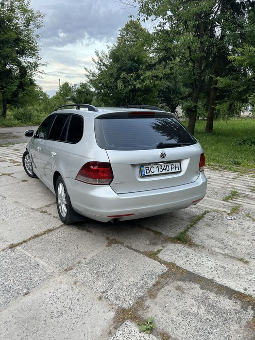 Гольф 6 2010 рік 1.6 дизель автомат