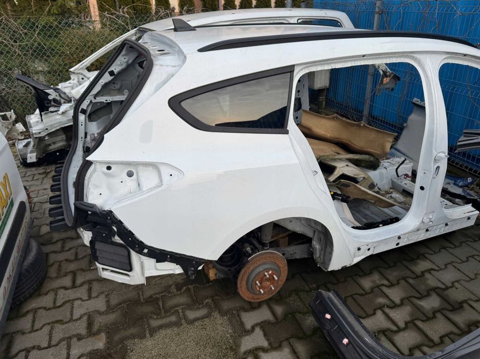 Четверть крыло кузов Ford Focus MK4 2018-2025 разборка
